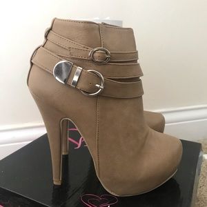High Heel Ankle Booties - Nude